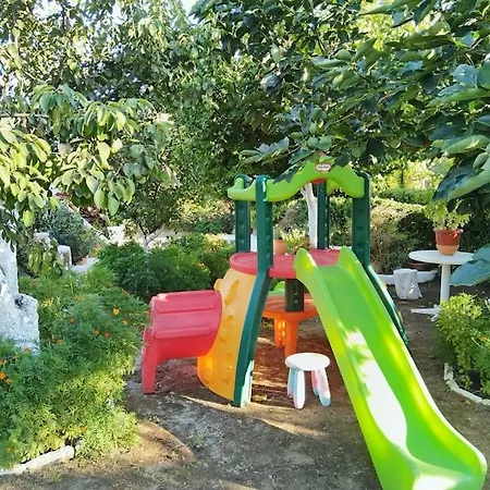 بيت للعطل The Pergola Cottage...feel The Local Vibes!
