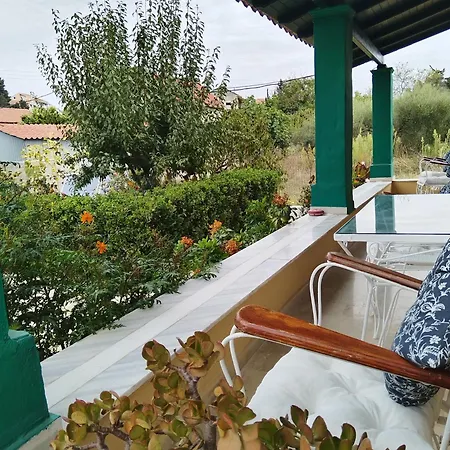 Casa de Férias The Pergola Cottage...feel The Local Vibes!