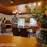 The Pergola Cottage...feel The Local Vibes! Дом отдыха *