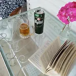 The Pergola Cottage...feel The Local Vibes! Дом отдыха