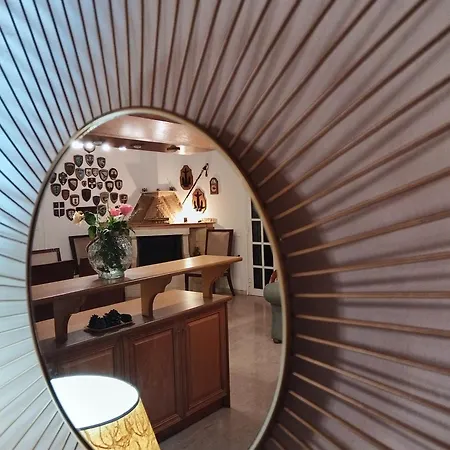 The Pergola Cottage...feel The Local Vibes! * Perivolion