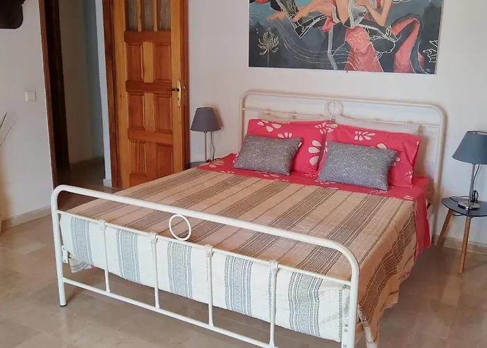 Dom wakacyjny The Pergola Cottage...feel The Local Vibes! *